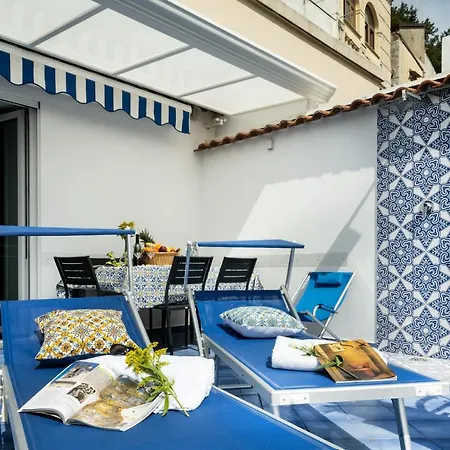 Levante - Lovely Flat With Terrace & Sea View