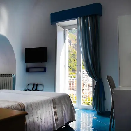 Dom wakacyjny Levante - Lovely Flat With Terrace & Sea View Maiori
