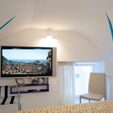 Levante - Lovely Flat With Terrace & Sea View
